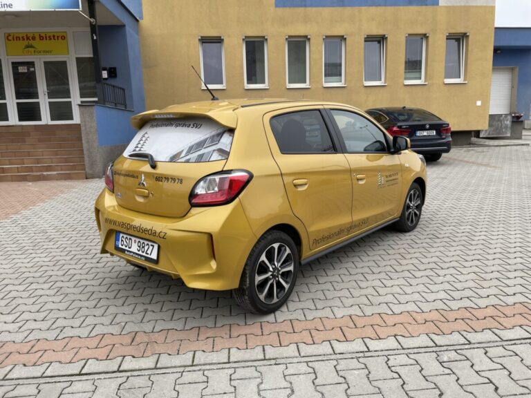 Foto č. 1 - Polep Mitsubishi SpaceStar – vaspredseda.cz