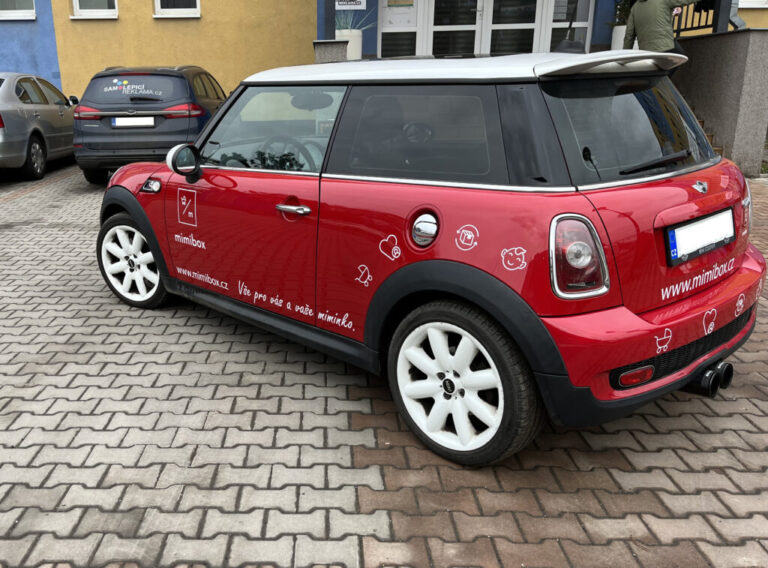 Ukázka realizace: Mimibox – polep auta Mini Cooper