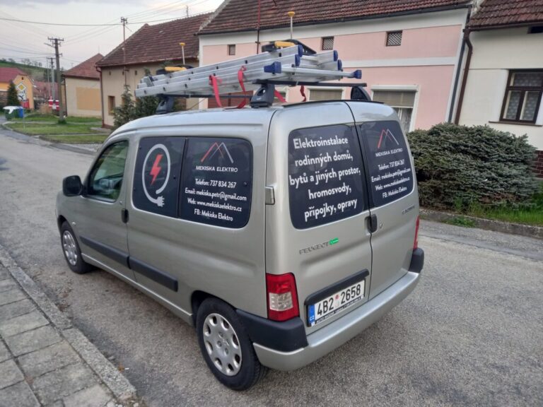 Ukázka realizace: Mekiska Elektro – Polep auta