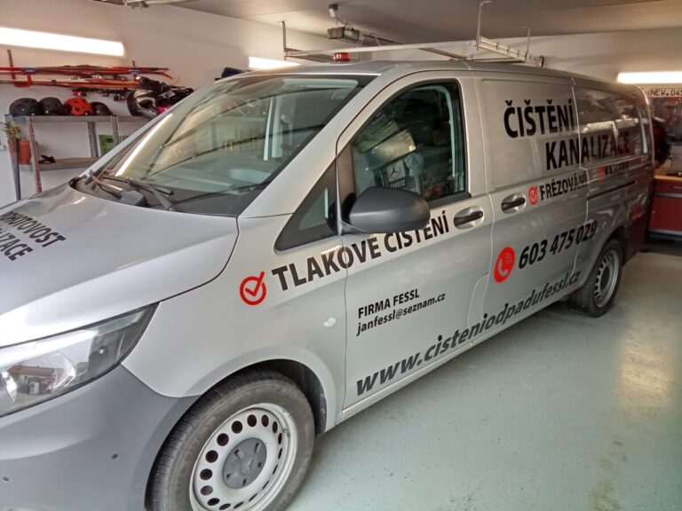 Foto č. 1 - Polep dodávky Mercedes Vito