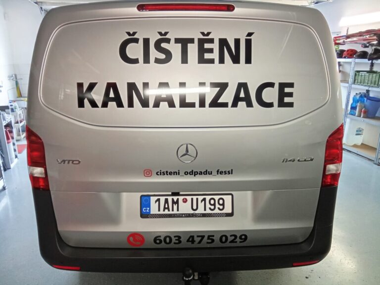 Foto č. 2 - Polep dodávky Mercedes Vito